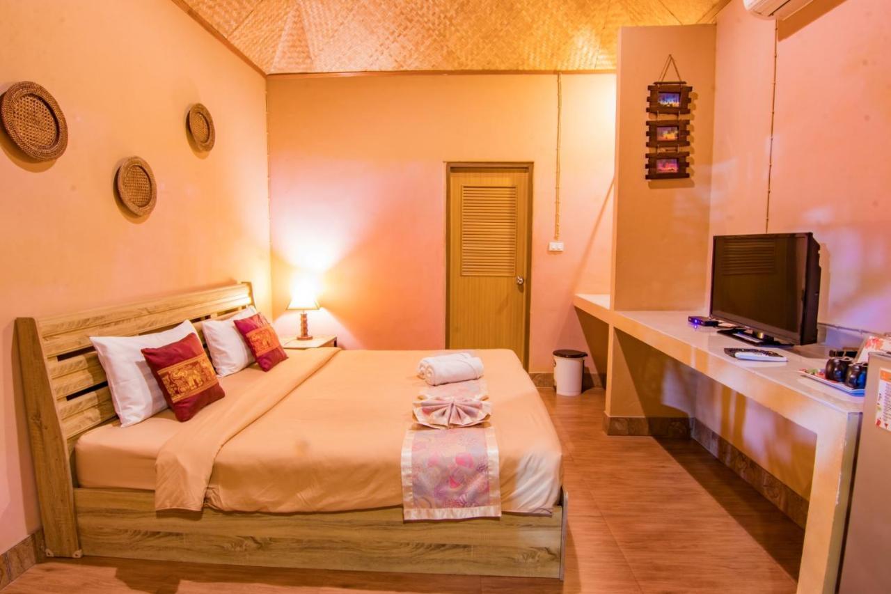 Panisara Pool Villa Resort Huahin Exterior foto
