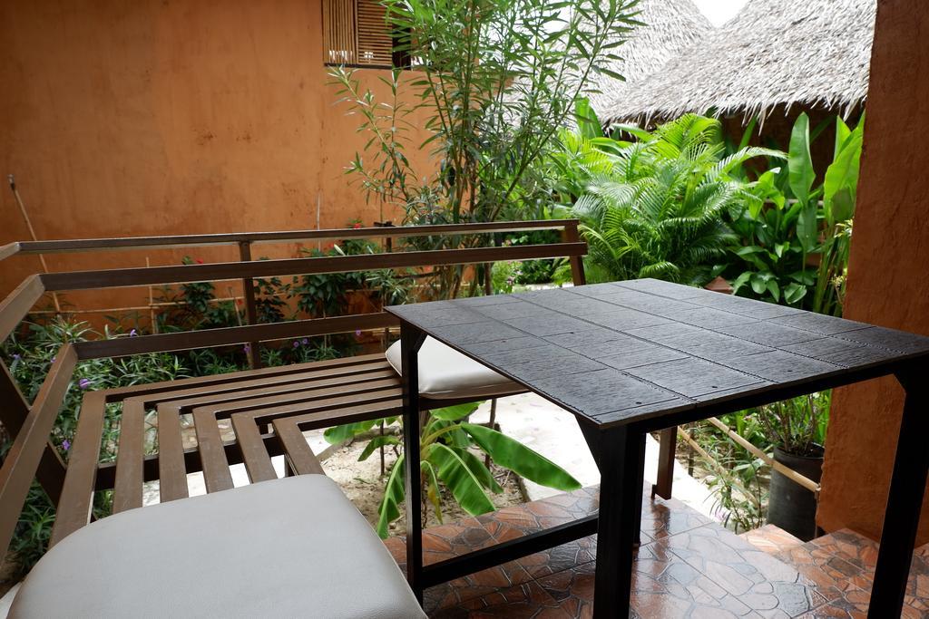 Panisara Pool Villa Resort Huahin Exterior foto